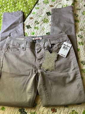 Hot Kiss Women's Gray Skinny Jeans